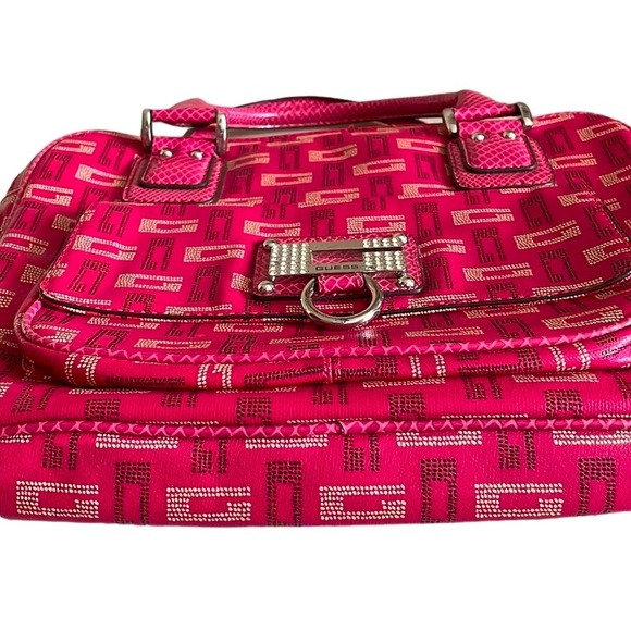 Guess Laptop Bag - Picture 3 of 6